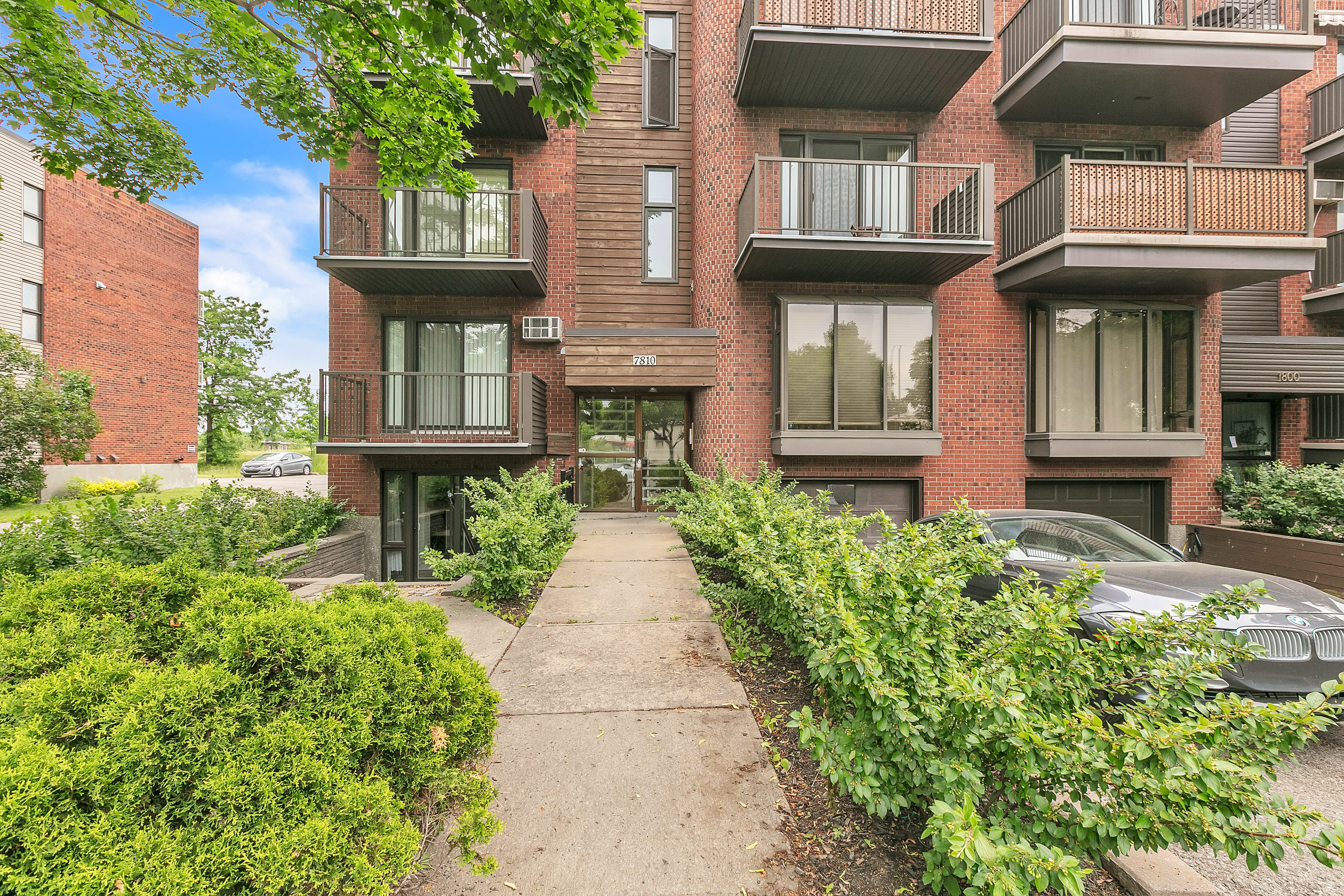 7810 Rue Madeleine-Huguenin — photo 3